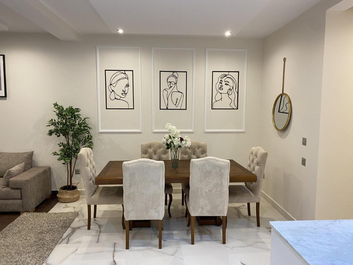 Appartement Moderne Et Spacieux Au Coeur De Tanger Exterior foto